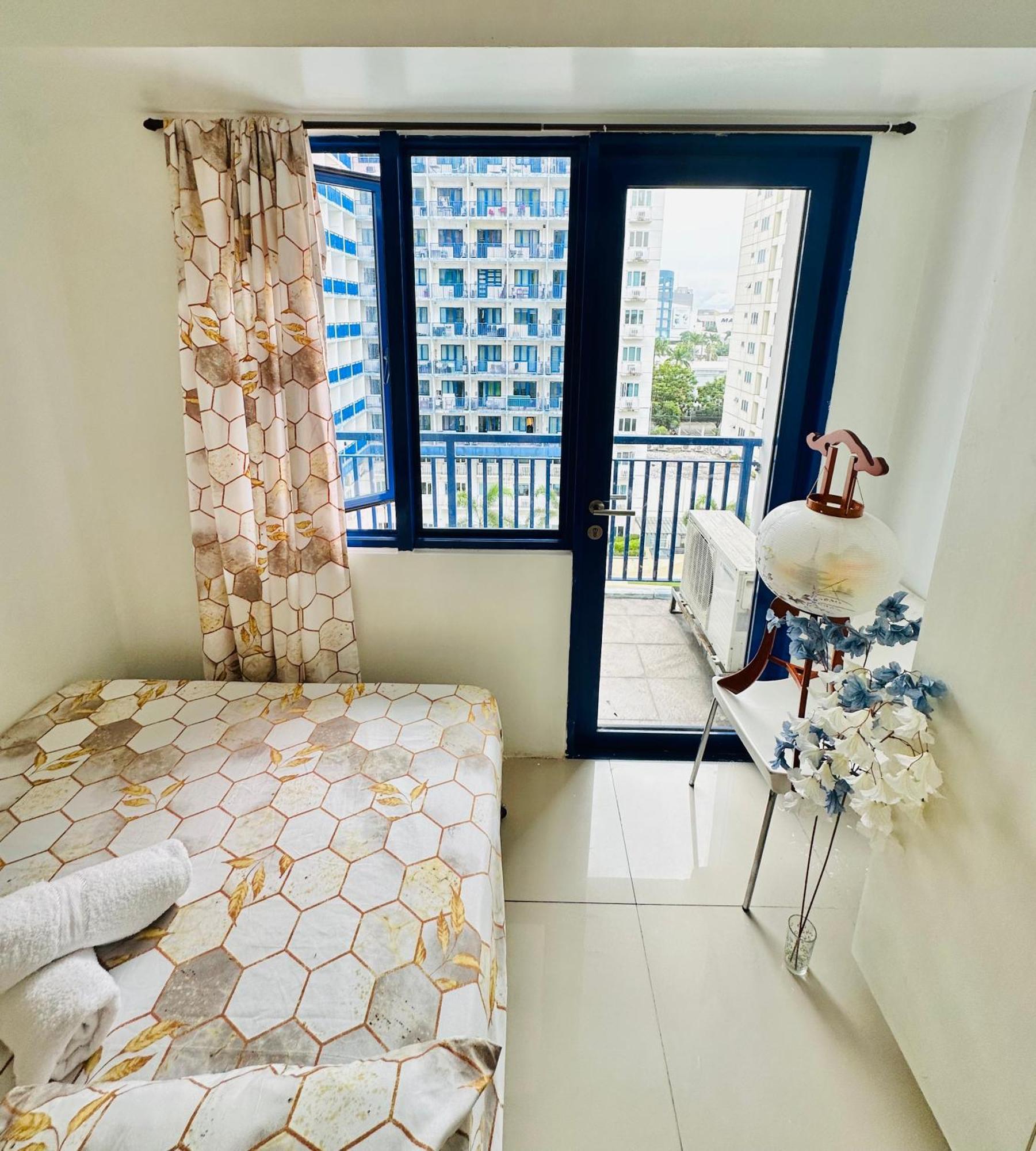 Sea 2-Br Unit With Free Parking Near Mall Of Asia Pasay Buitenkant foto