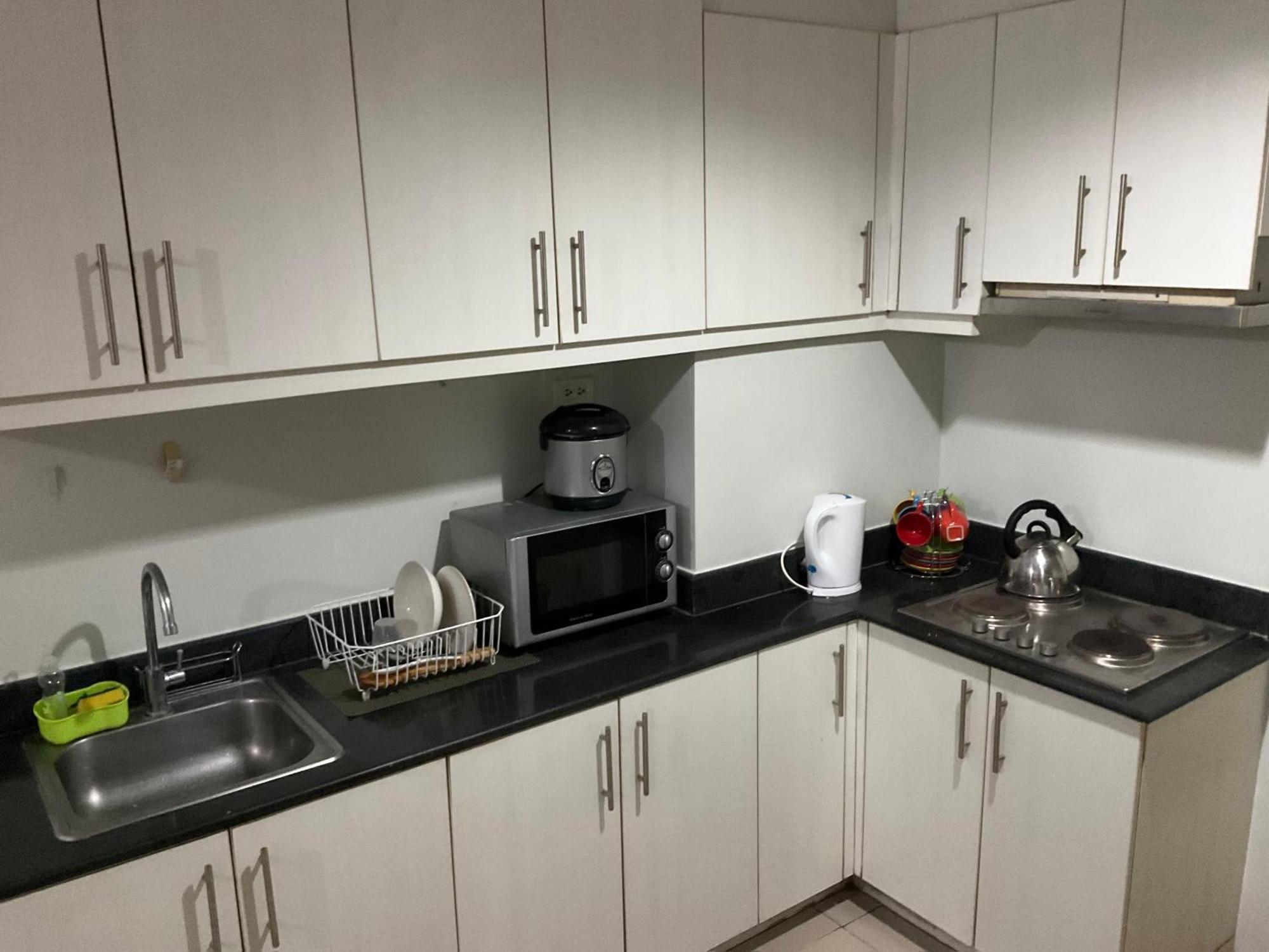 Sea 2-Br Unit With Free Parking Near Mall Of Asia Pasay Buitenkant foto